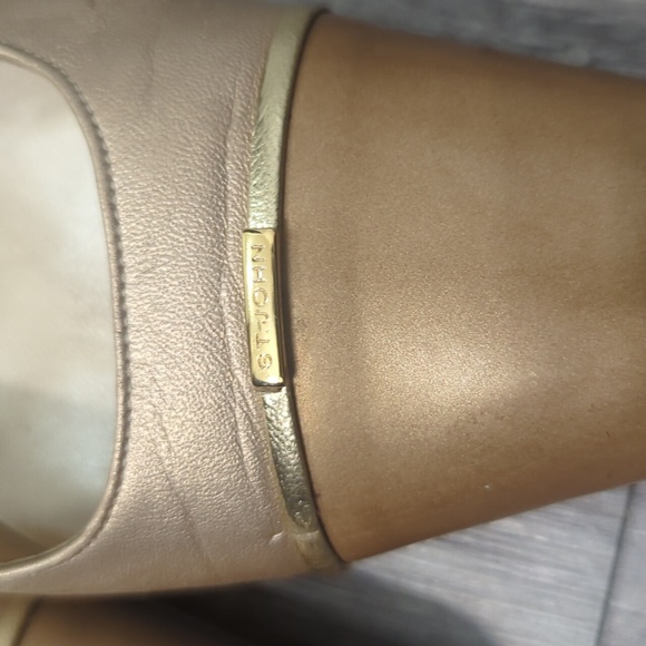 St. John Made in Italy Shoes - Picture 9 of 9